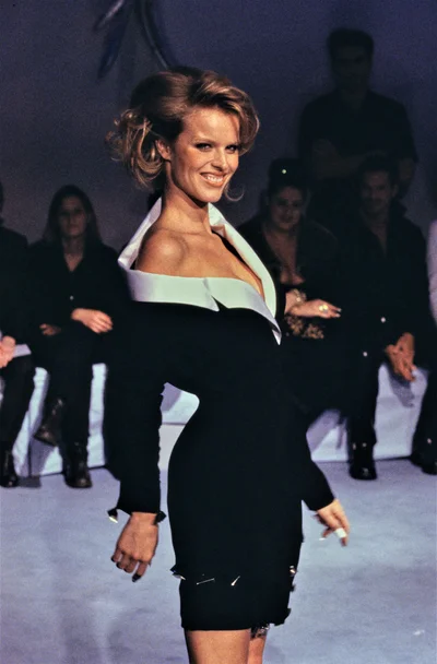Look 27